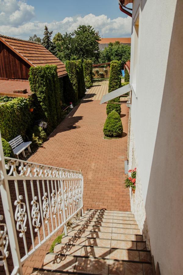 Vila Adria Hrabušice Exterior foto
